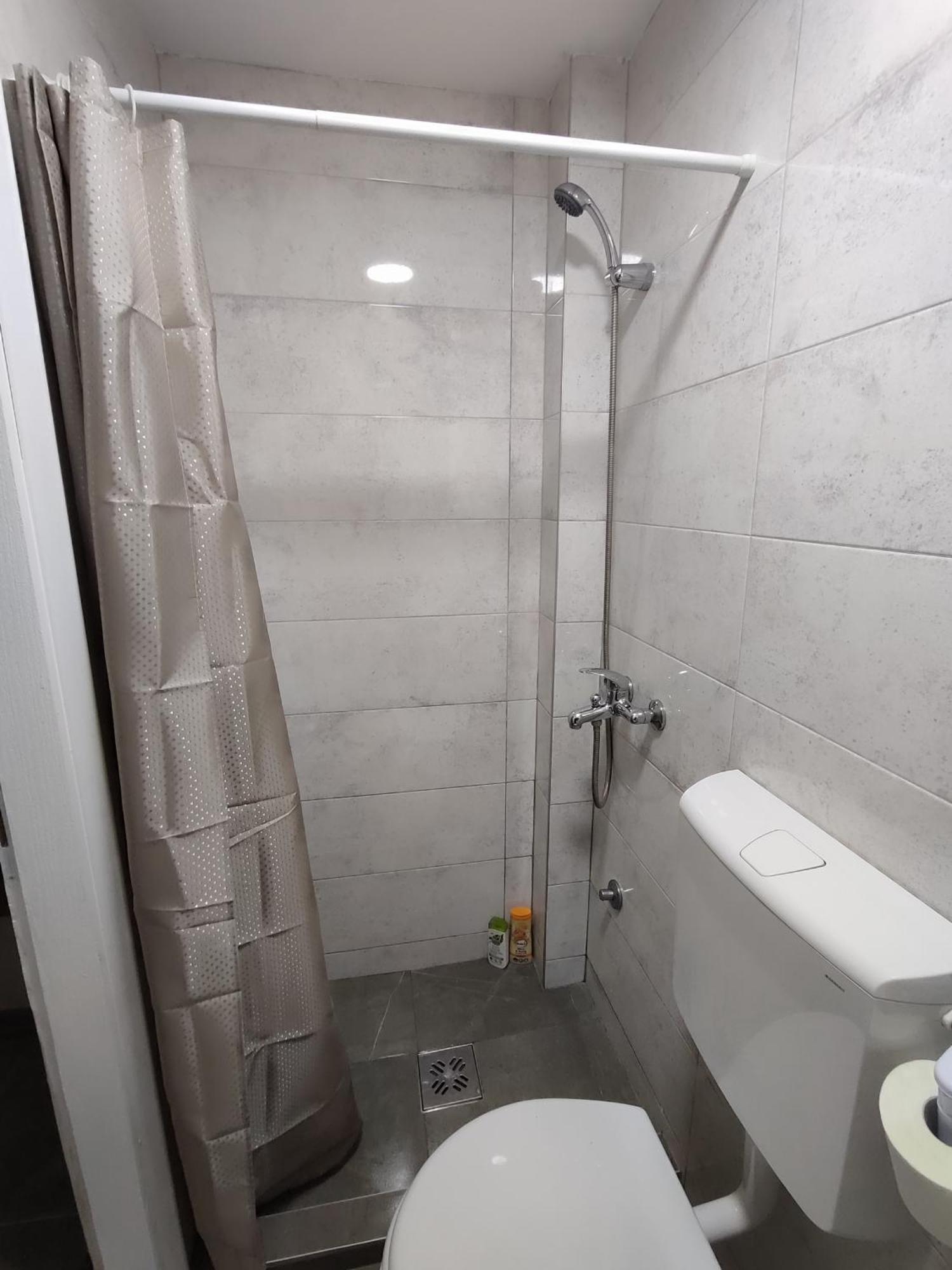 Studio Apartman Free Parking Rubikon ベオグラード エクステリア 写真